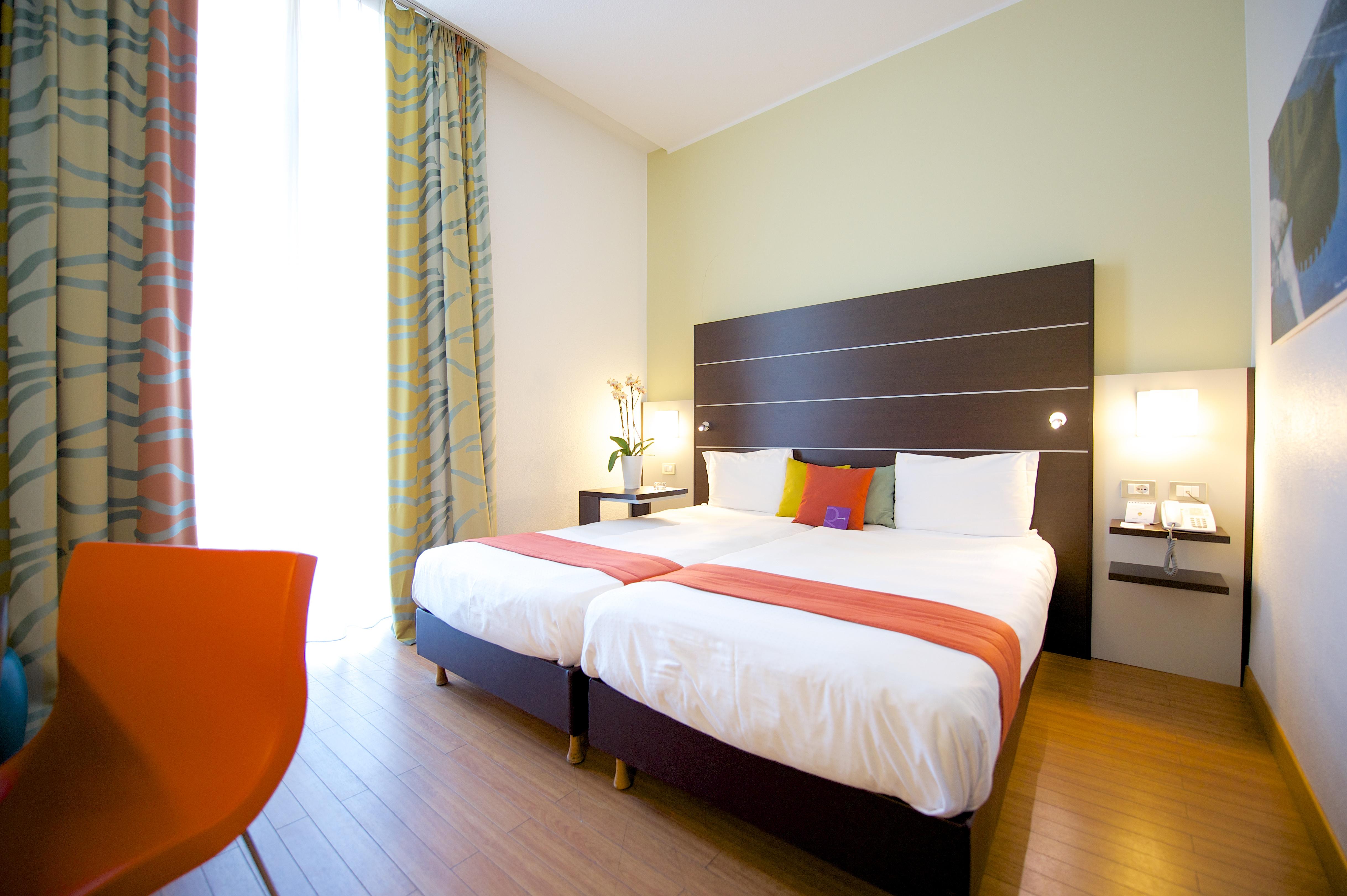 Mercure Napoli Centro Angioino Bagian luar foto