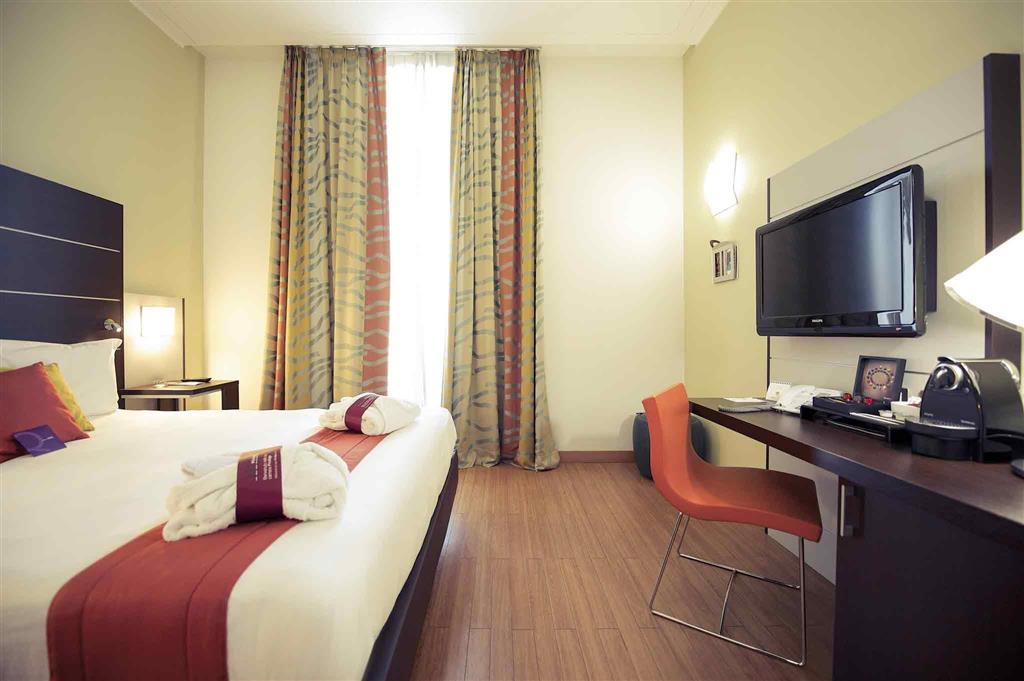 Mercure Napoli Centro Angioino Bagian luar foto