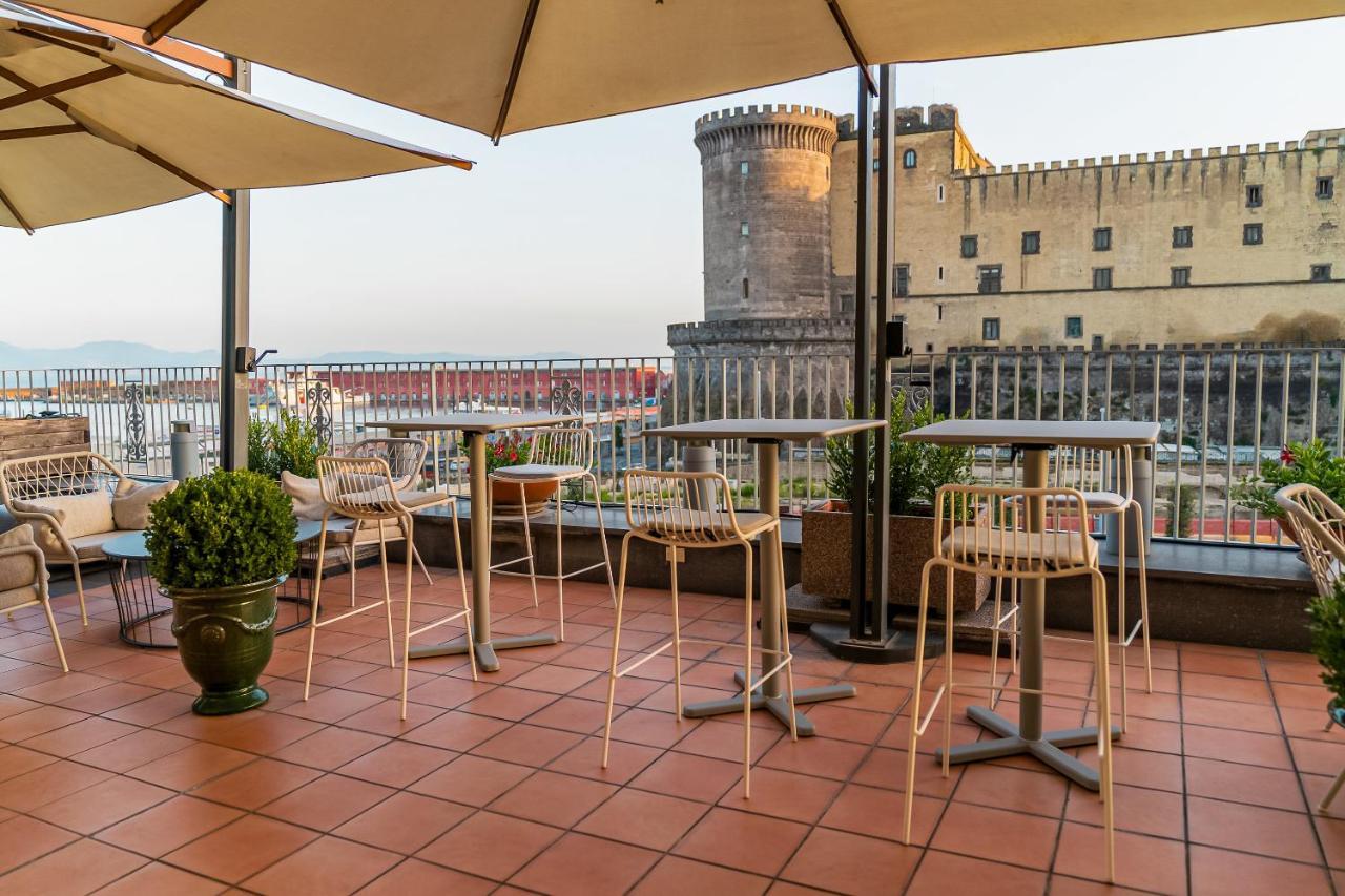 Mercure Napoli Centro Angioino Bagian luar foto