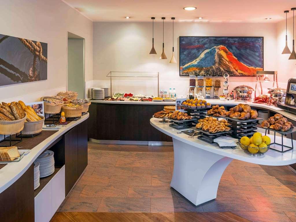 Mercure Napoli Centro Angioino Restoran foto